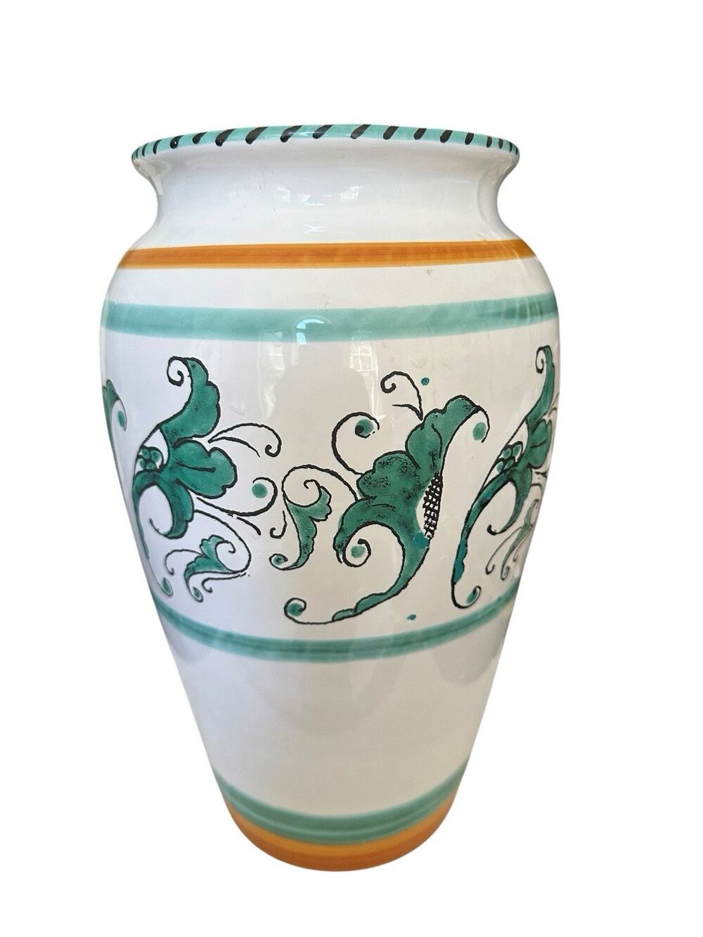 Italian Nuccia Ceramica Made In Assisi Green Floral Design Vase Hand Painted